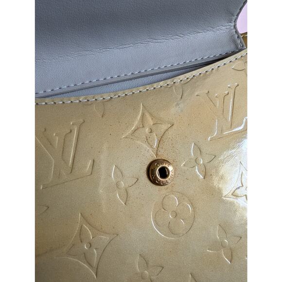 LOUIS VUITTON Monogrammed LV Vernis Patent Leather Mott Bag Pouch MOSS GREEN ๐ - Picture 15 of 15